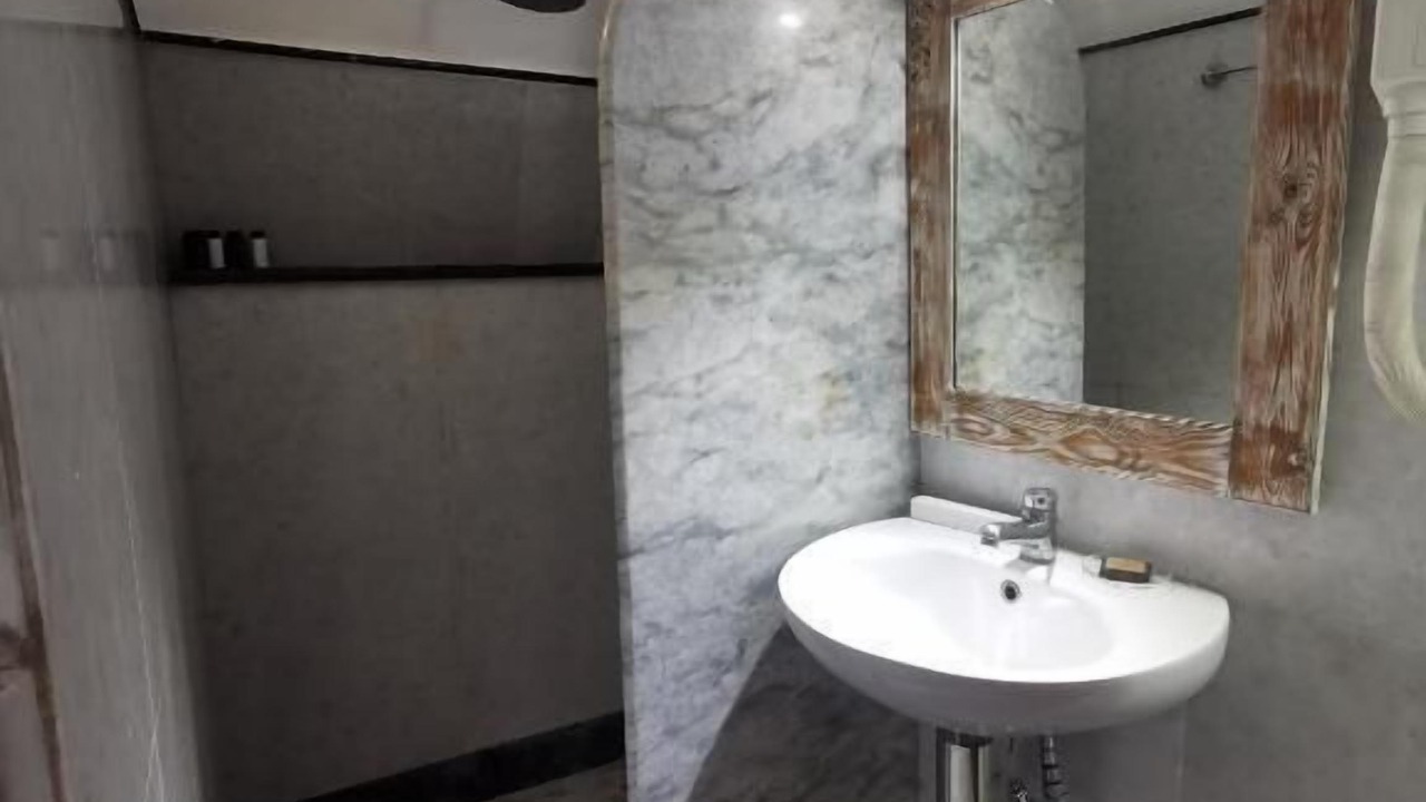 Photo of Bathroom in Imerovigli