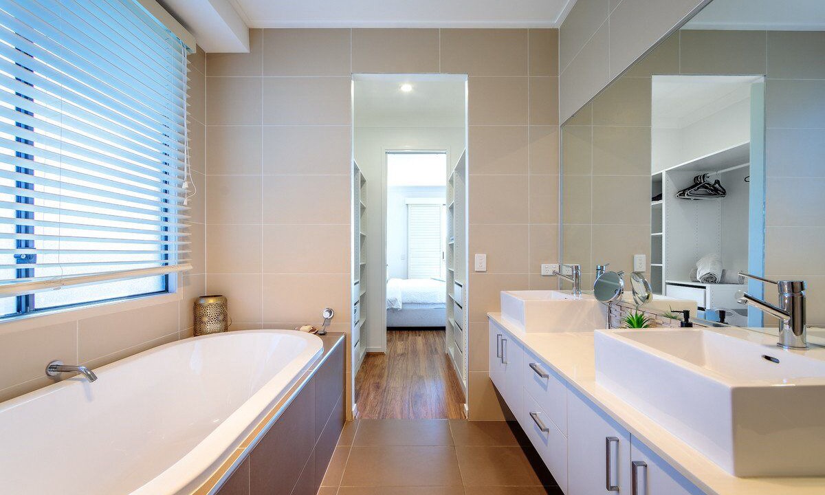 Photo of Bathroom in Burleigh Heads