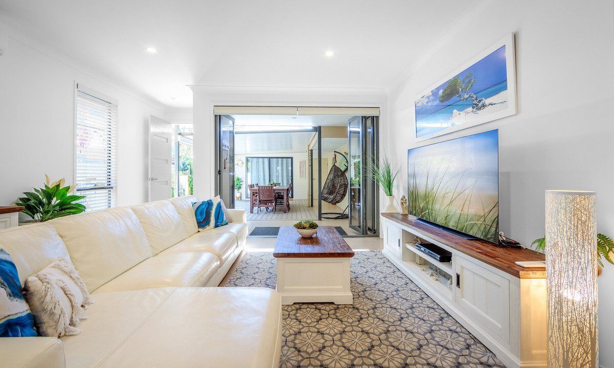 Photo of Livingroom in Burleigh Heads