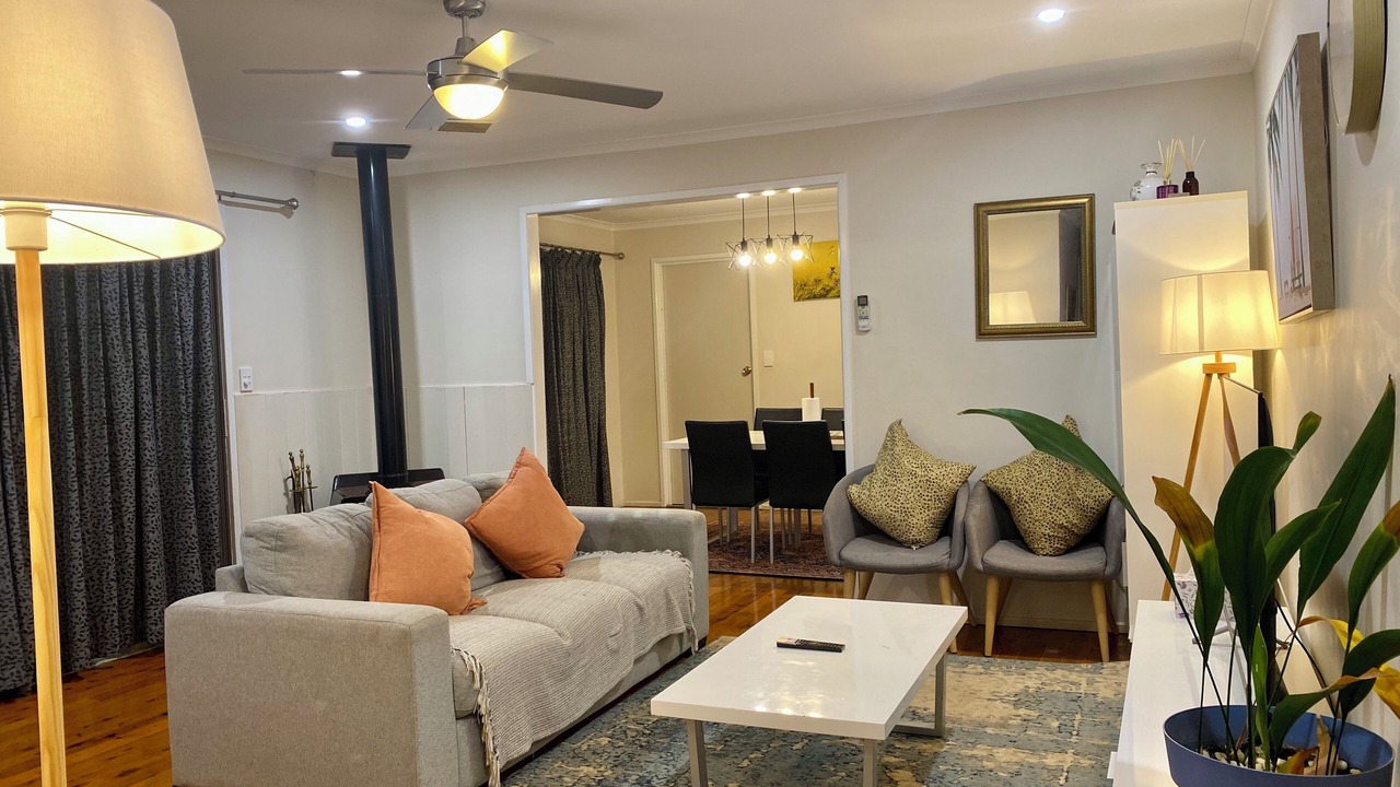 Photo of Livingroom in Centenary Heights