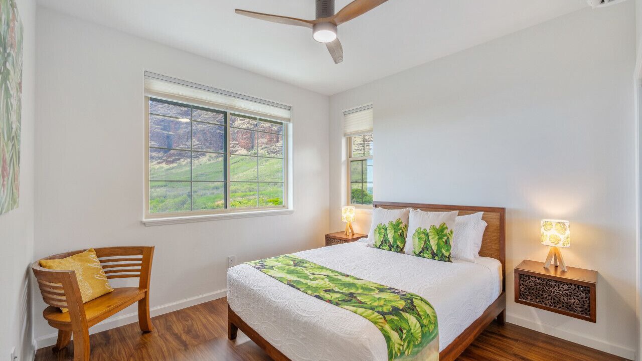 Photo of Bedroom in Makaha Valley