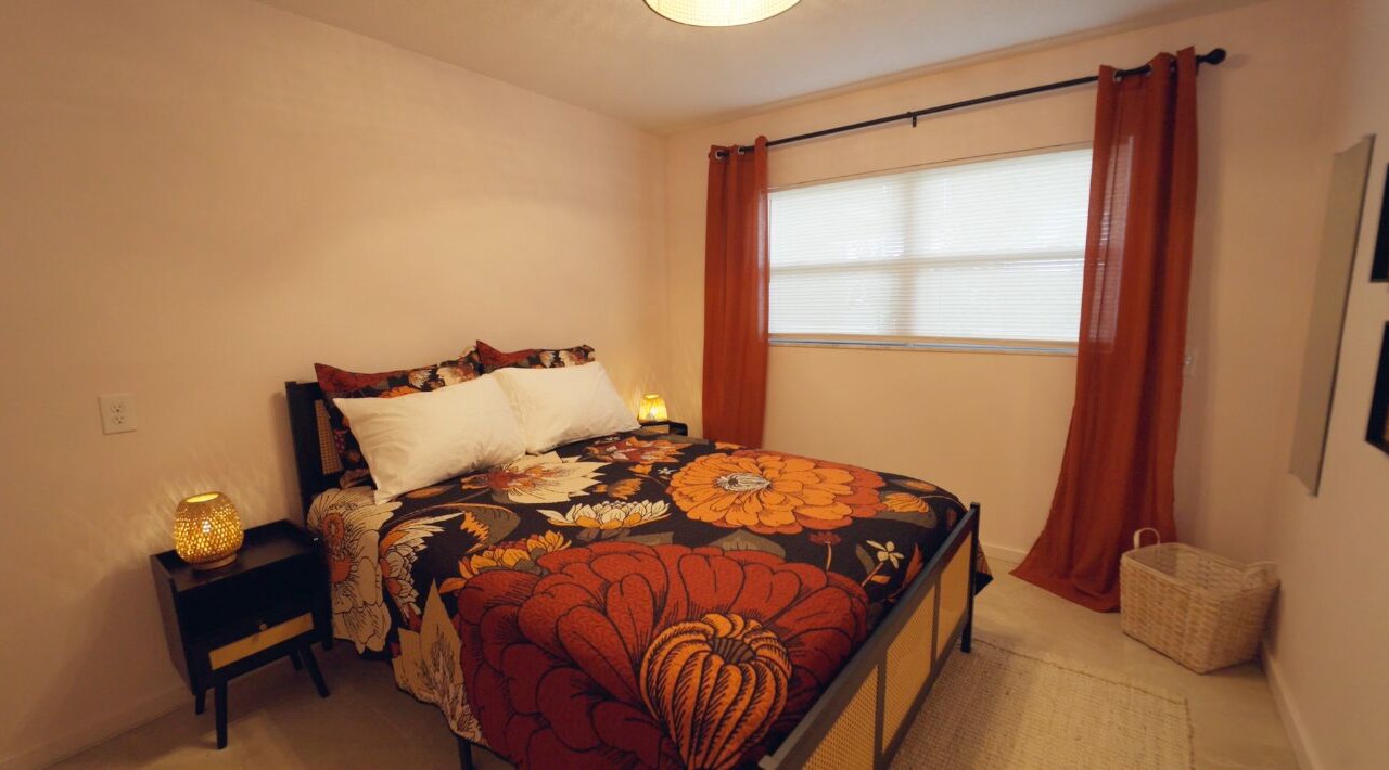 Photo of Bedroom in Crystal Shores