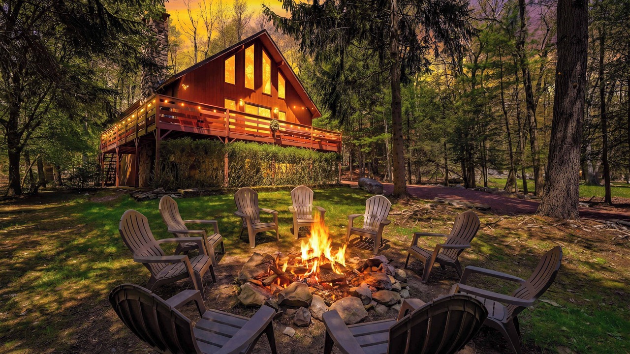 Photo of Outdoor in Lake Harmony Estates