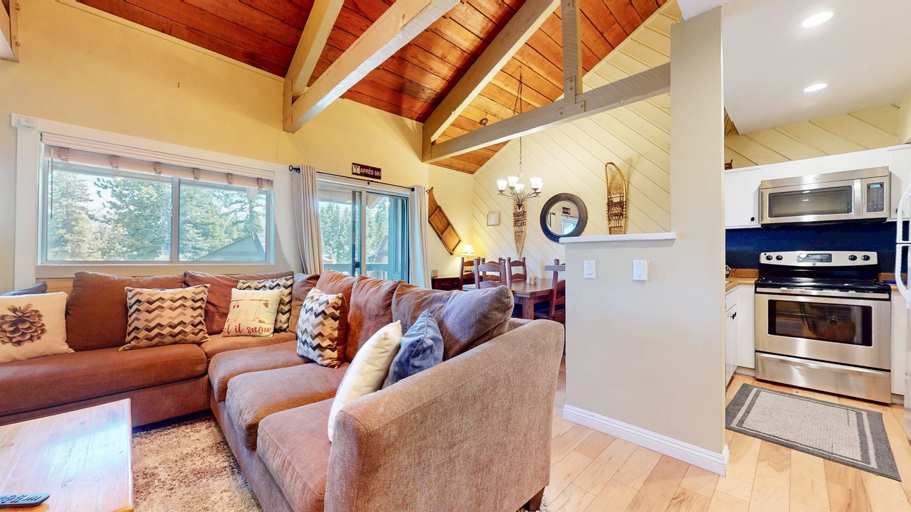 Photo of Bedroom in Majestic Pines
