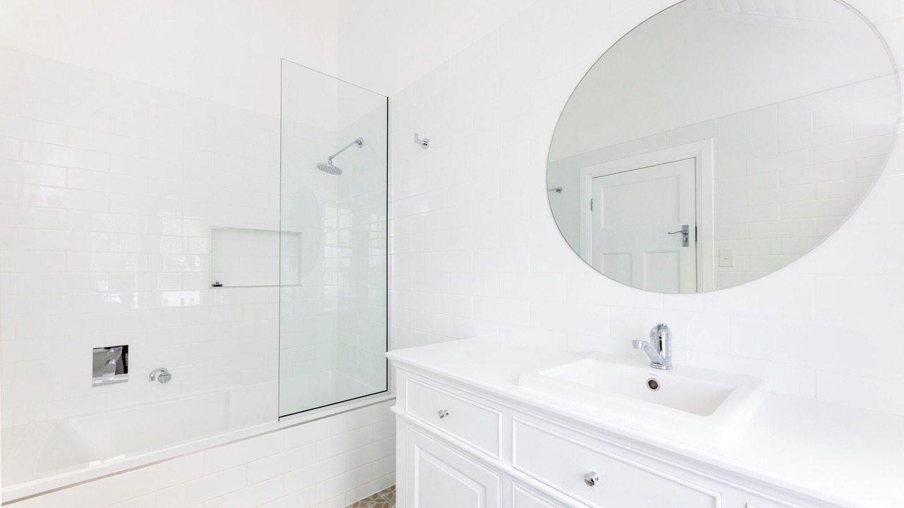Photo of Bathroom in North Woodburn