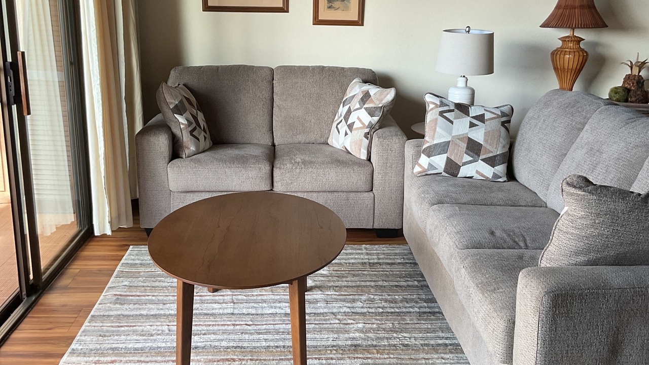 Photo of Livingroom in Maunaloa