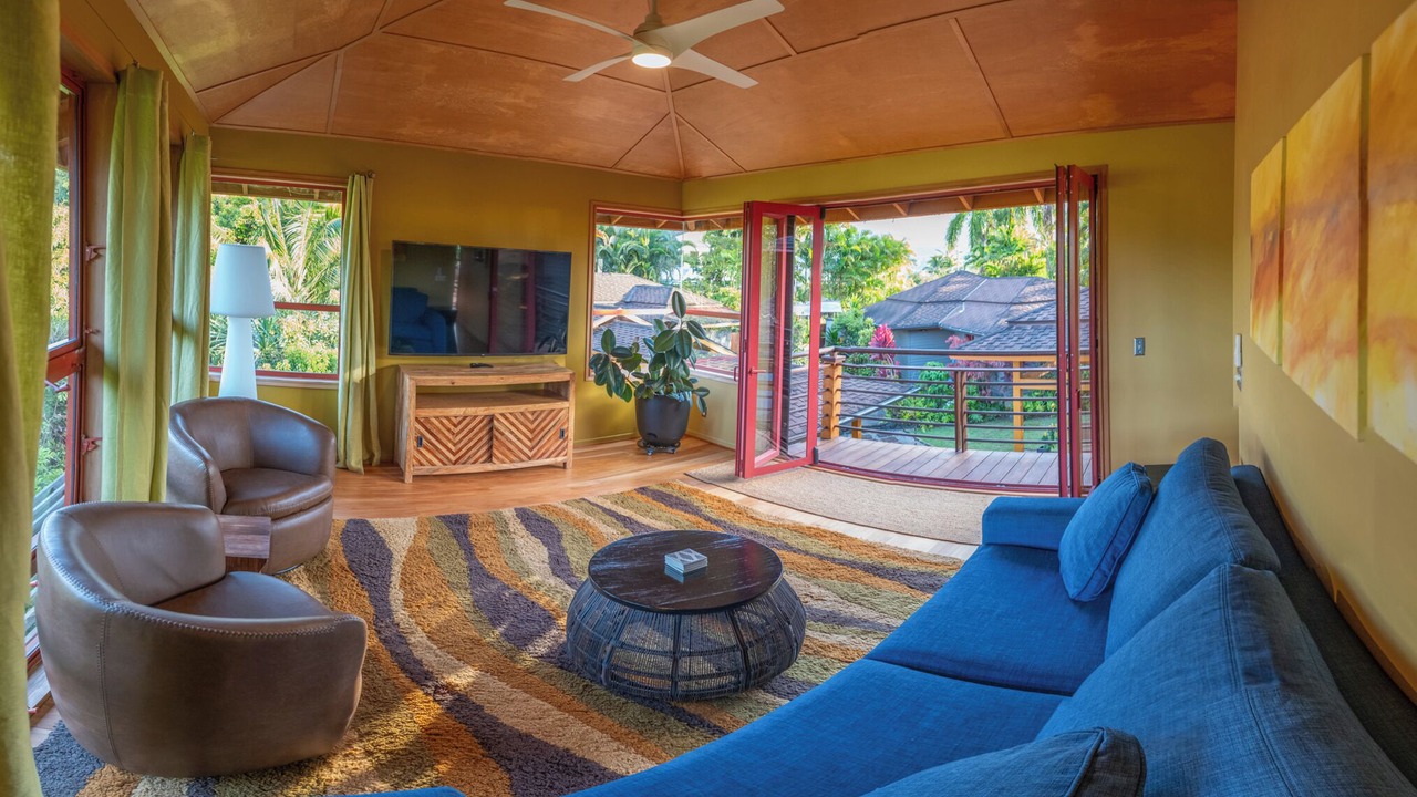 Photo of Livingroom in Princeville