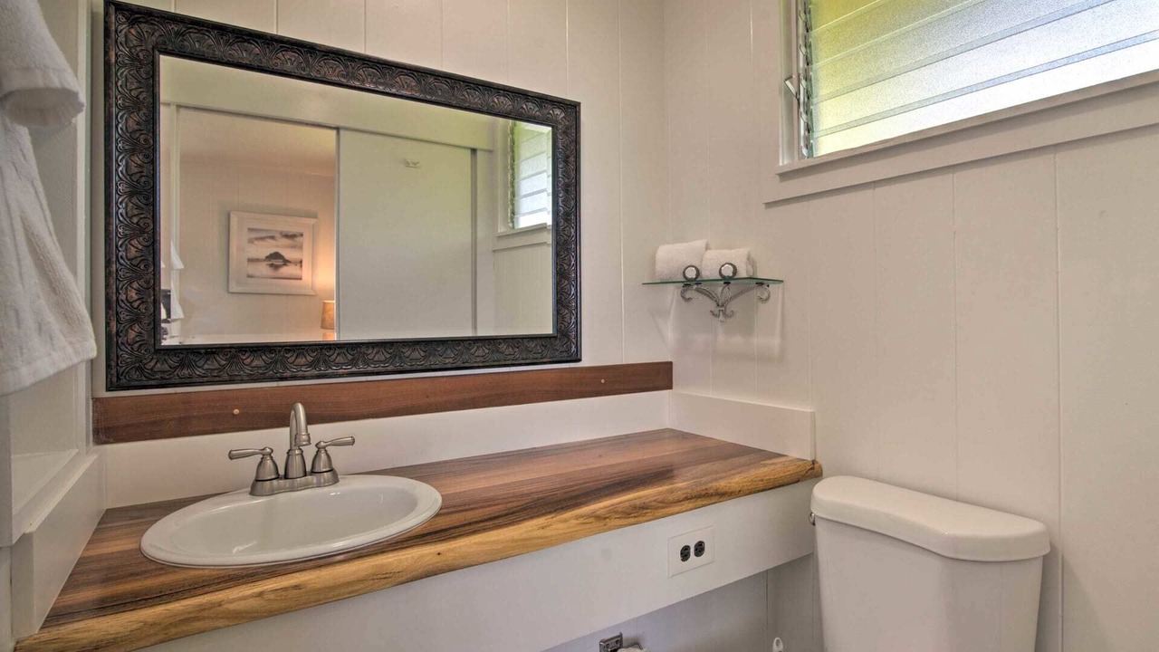 Photo of Bathroom in Paukaa