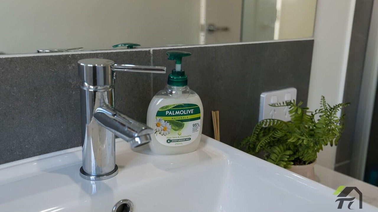 Photo of Bathroom in Greenbank