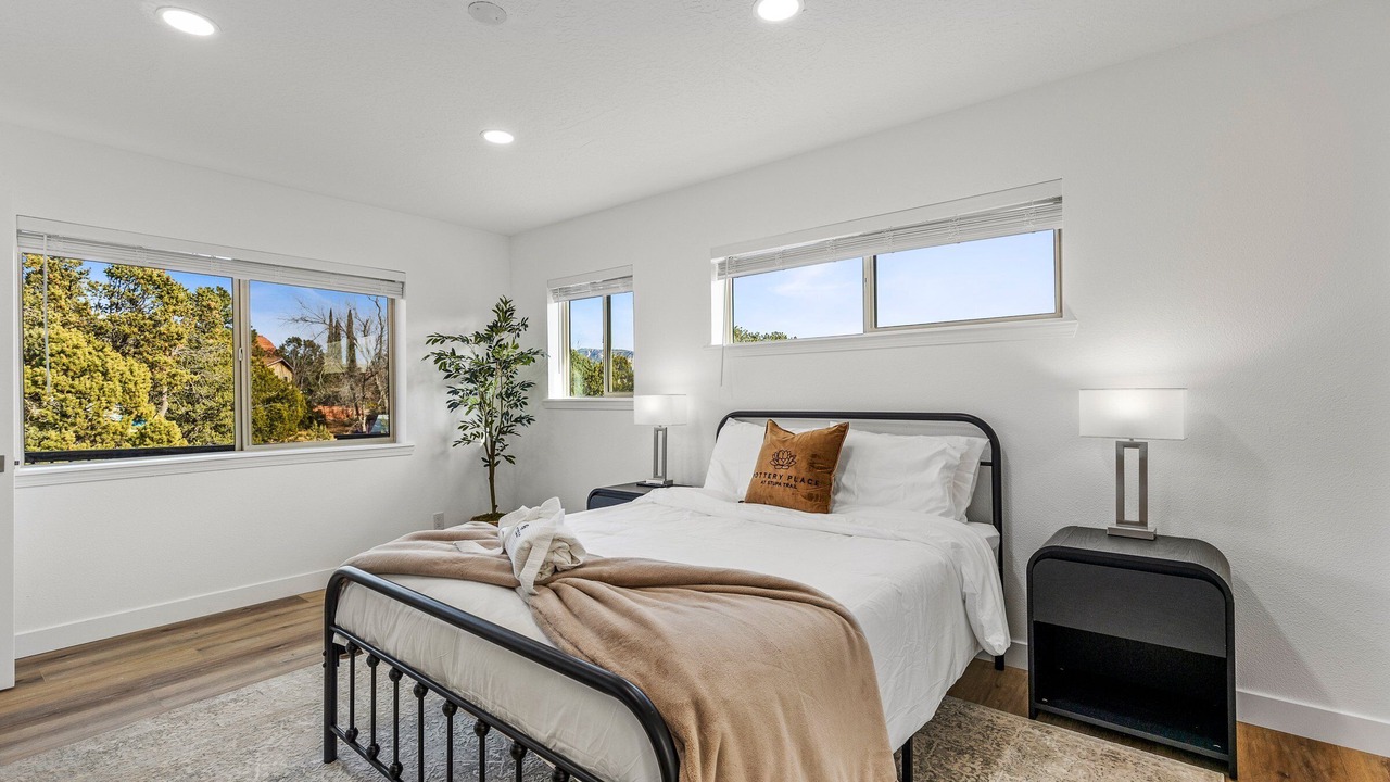 Photo of Bedroom in West Sedona
