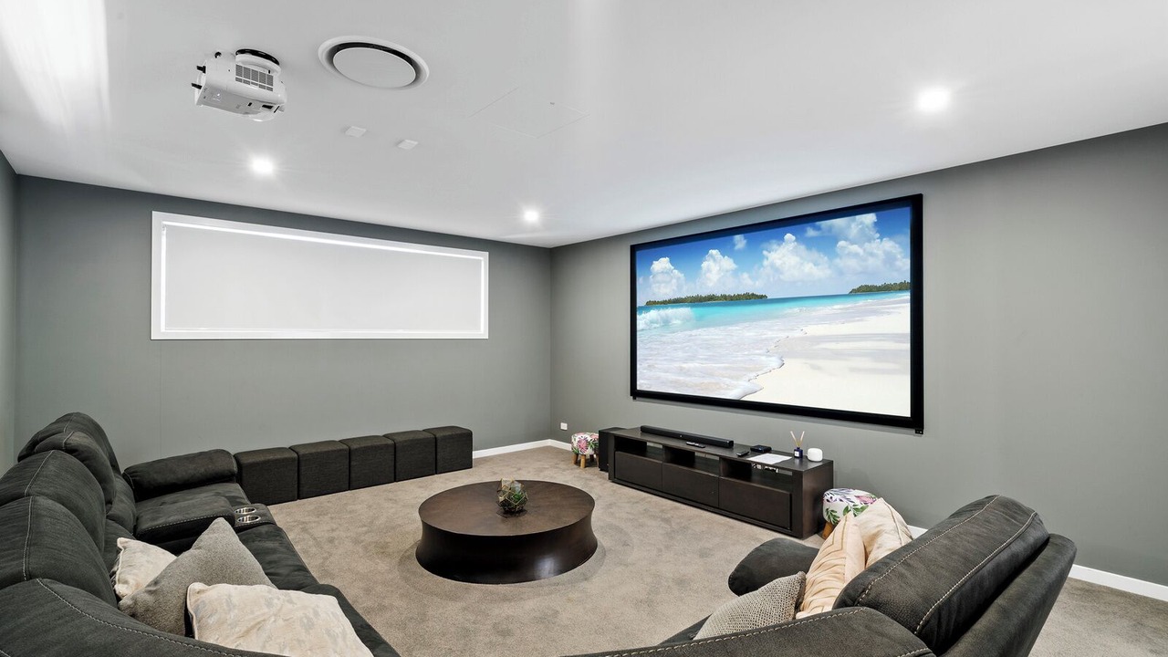 Photo of Livingroom in Surfers Paradise