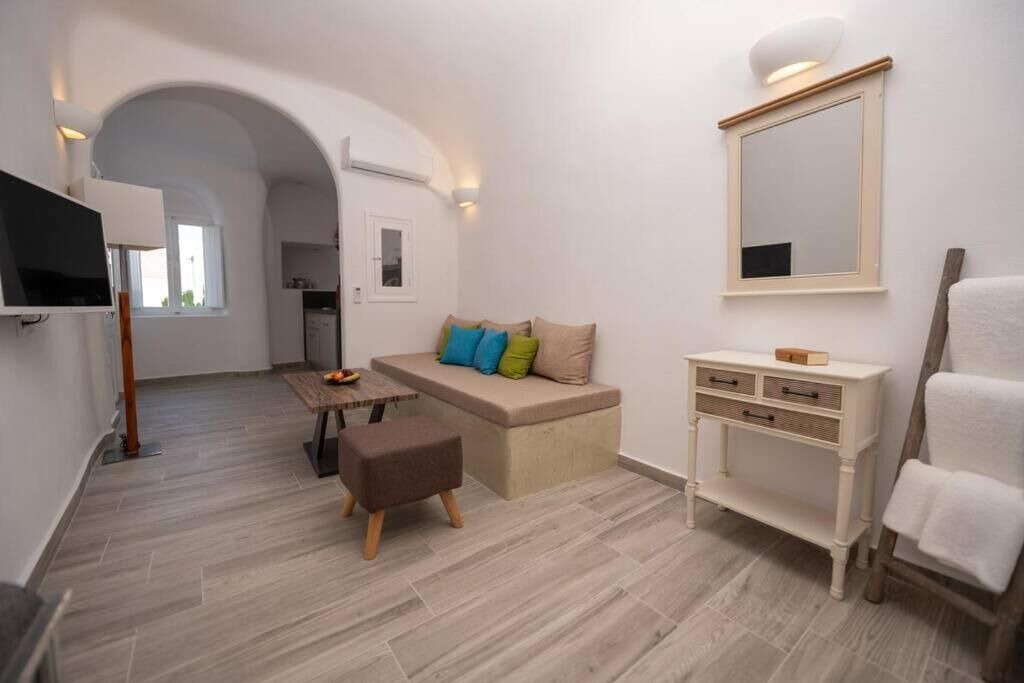 Photo of Livingroom in Oia