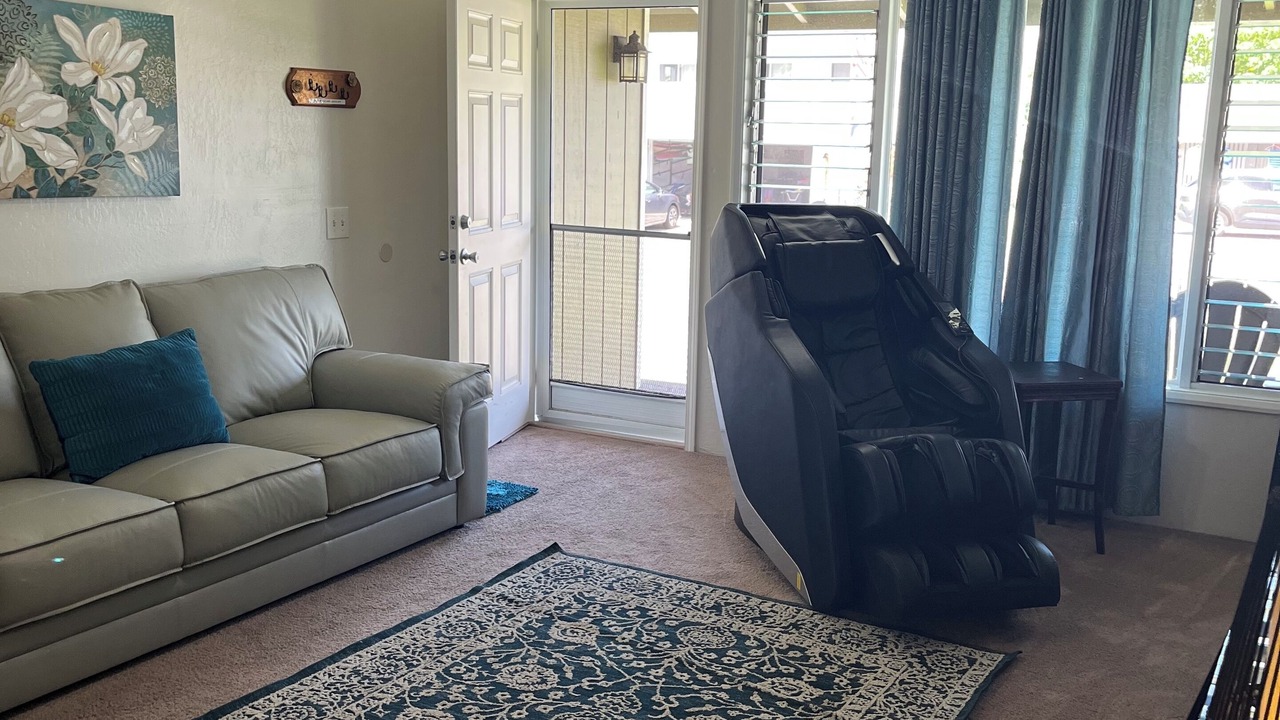 Photo of Livingroom in Kahalu u
