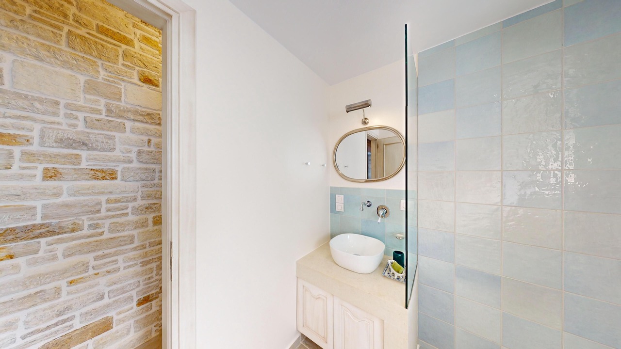 Photo of Bathroom in Plaka