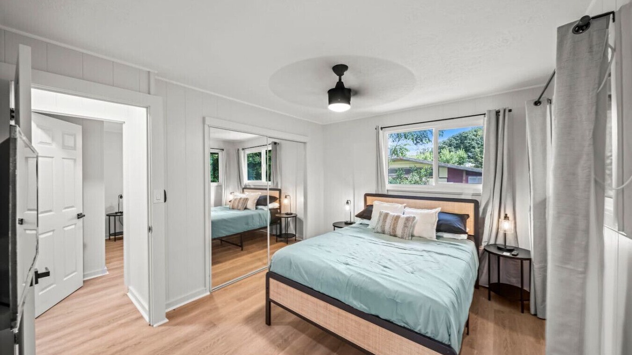 Photo of Bedroom in Hilo