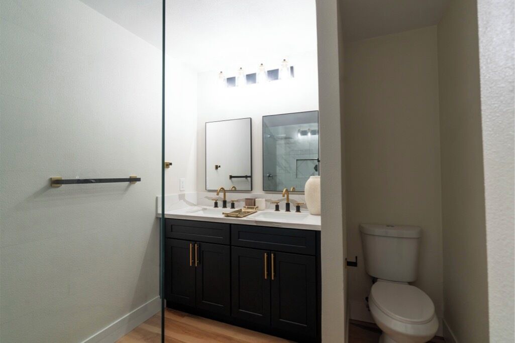 Photo of Bathroom in Rancho Oakey