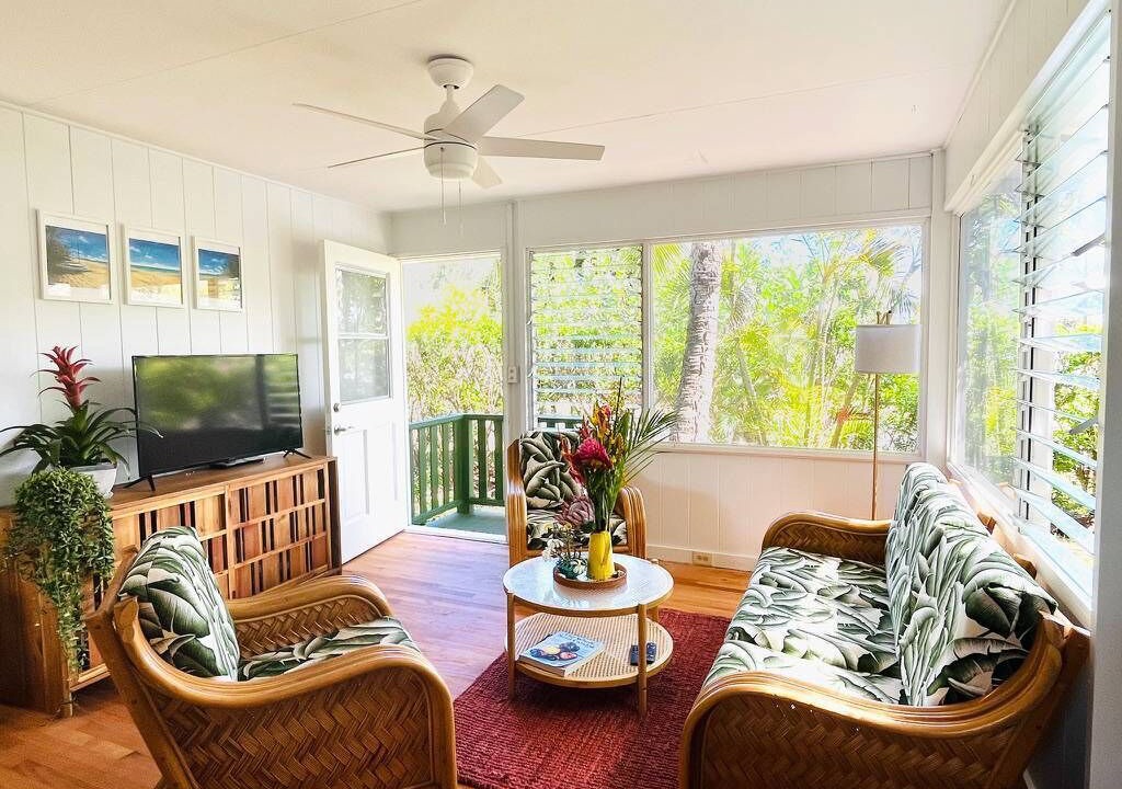 Photo of Livingroom in Waimanalo Beach