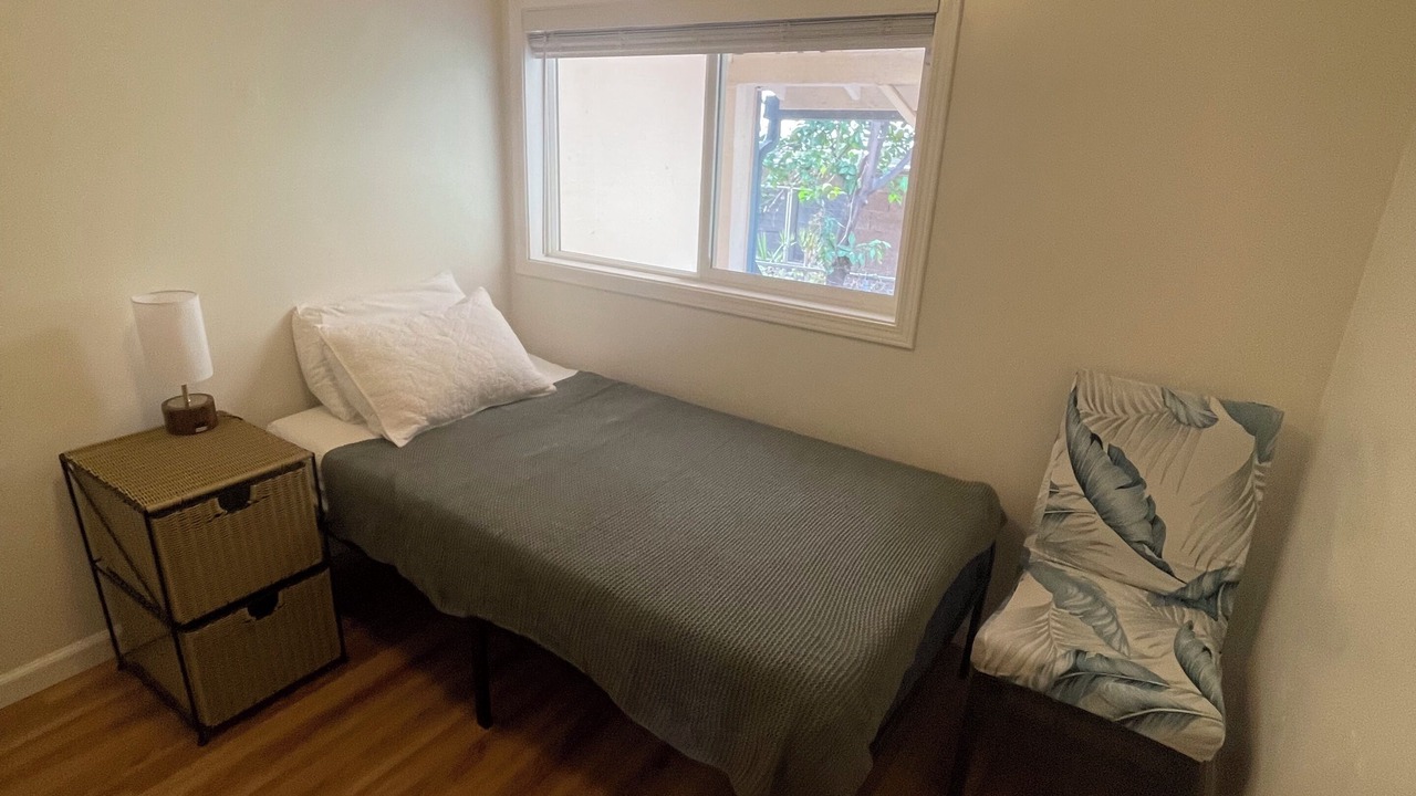 Photo of Bedroom in Nanakuli