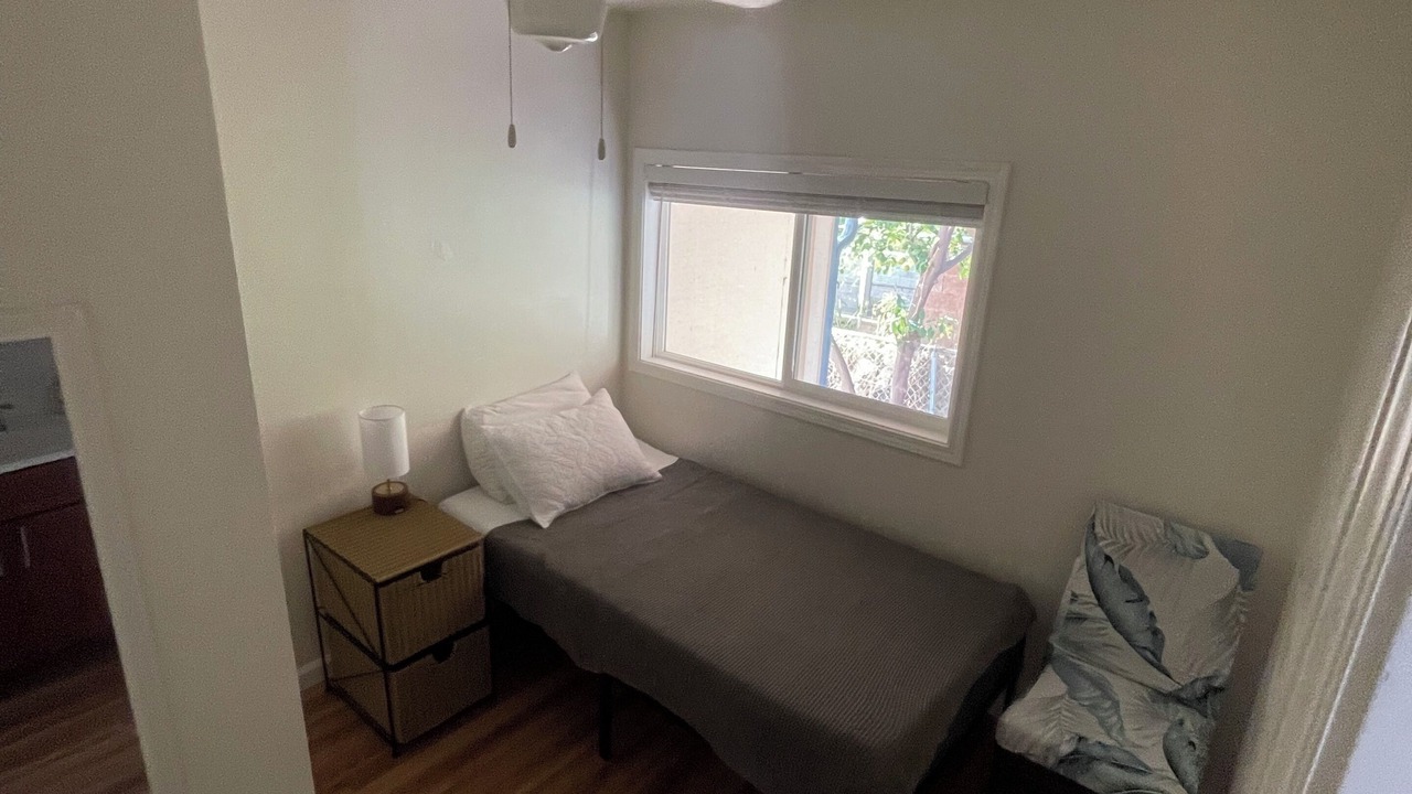 Photo of Bedroom in Nanakuli