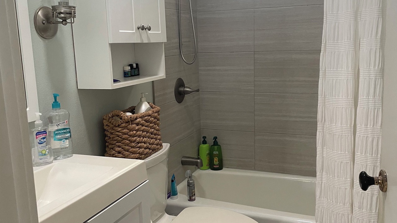 Photo of Bathroom in Laie