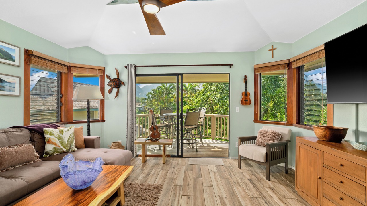 Photo of Livingroom in Princeville