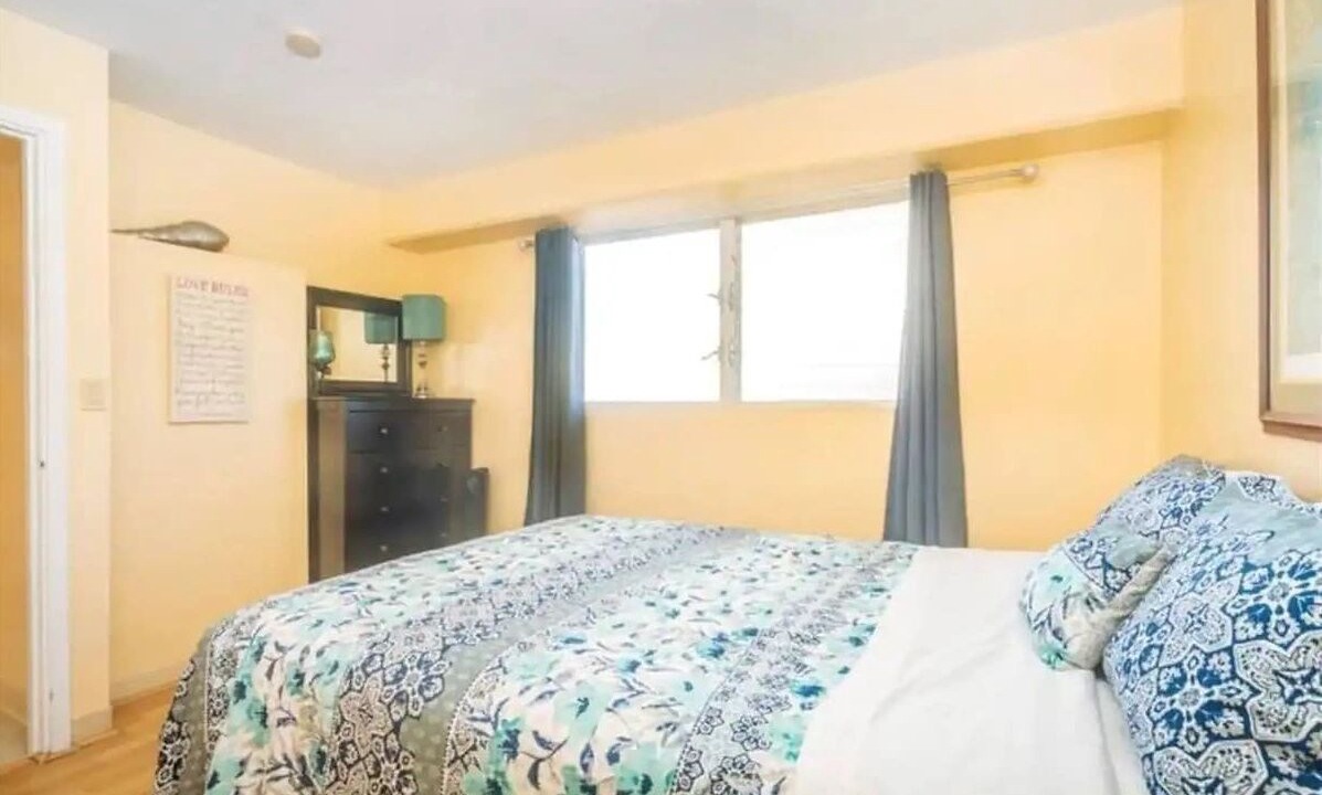Photo of Bedroom in Waikiki