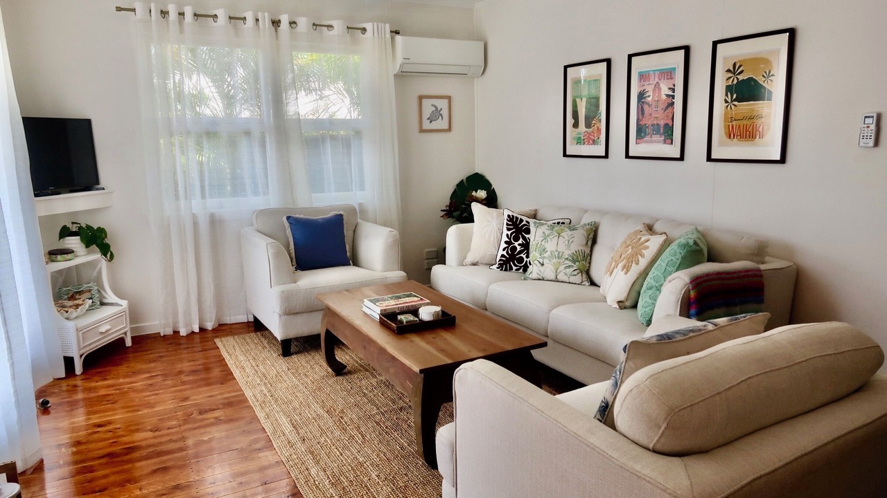 Photo of Livingroom in Burleigh Heads
