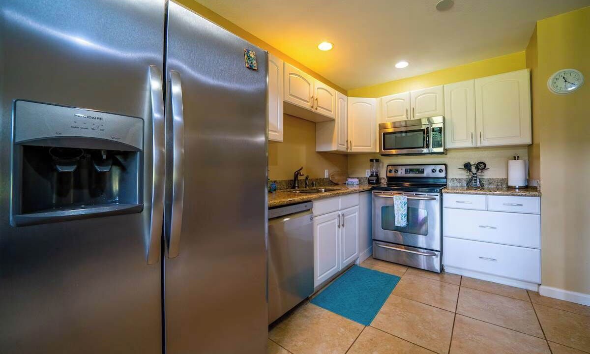 Photo of Kitchen in Kahuku