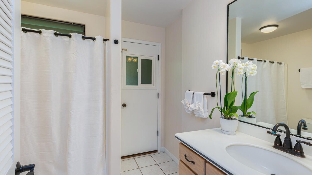 Photo of Bathroom in Princeville