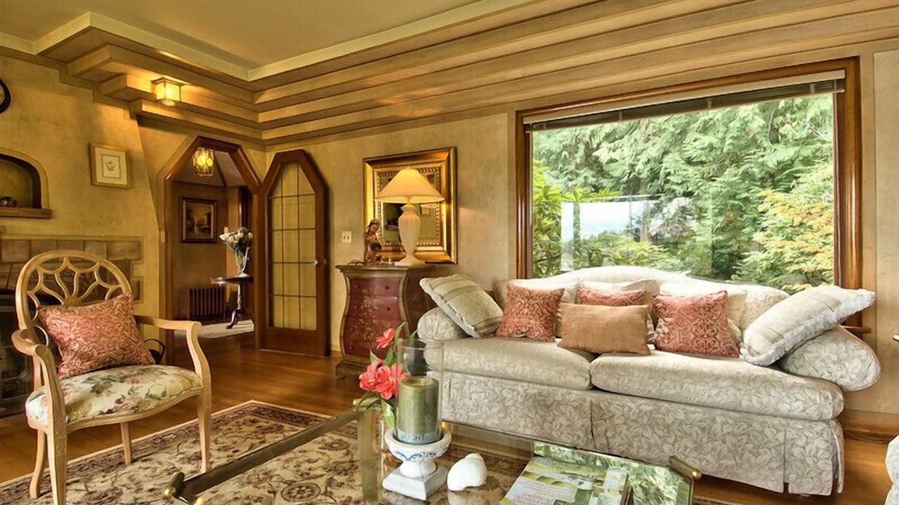 Photo of Bedroom in West Hills