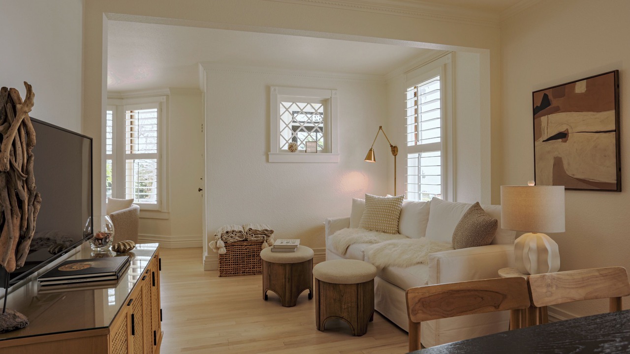 Photo of Livingroom in Pacific Grove