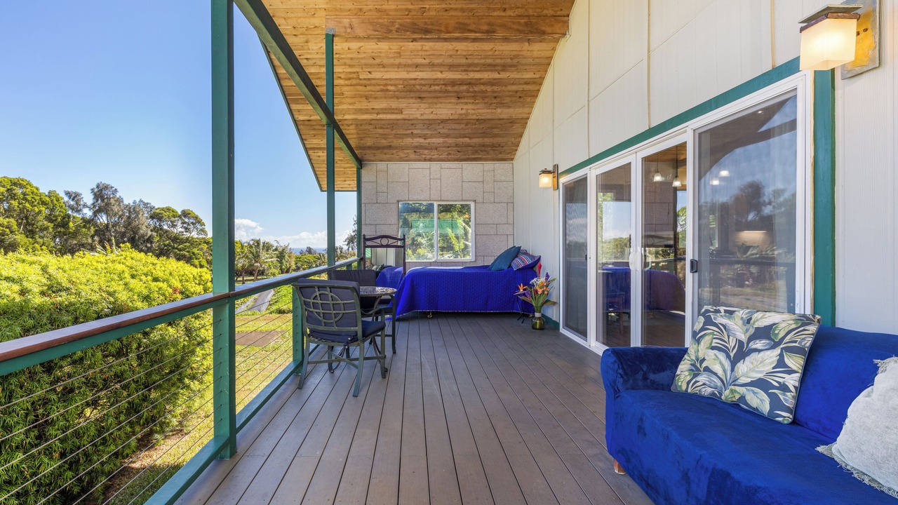 Photo of Patio Balcony in Hawi