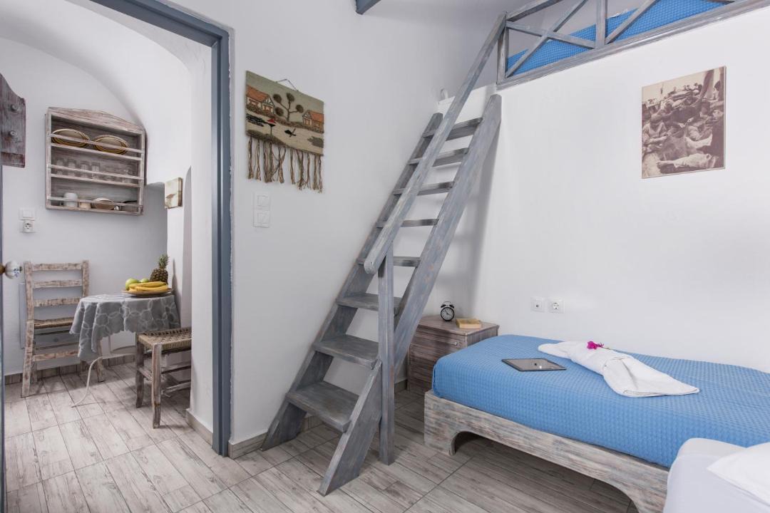 Photo of Bedroom in Oia