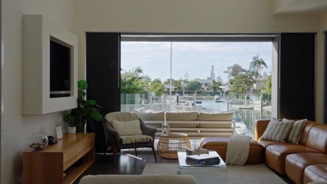 Photo of Others in Broadbeach Waters