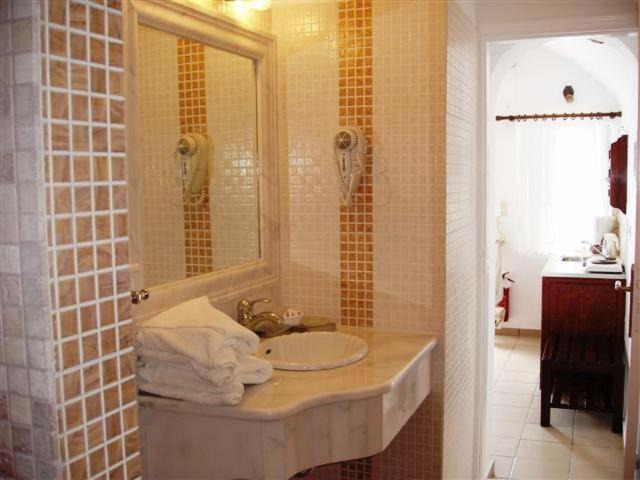 Photo of Bathroom in Imerovigli