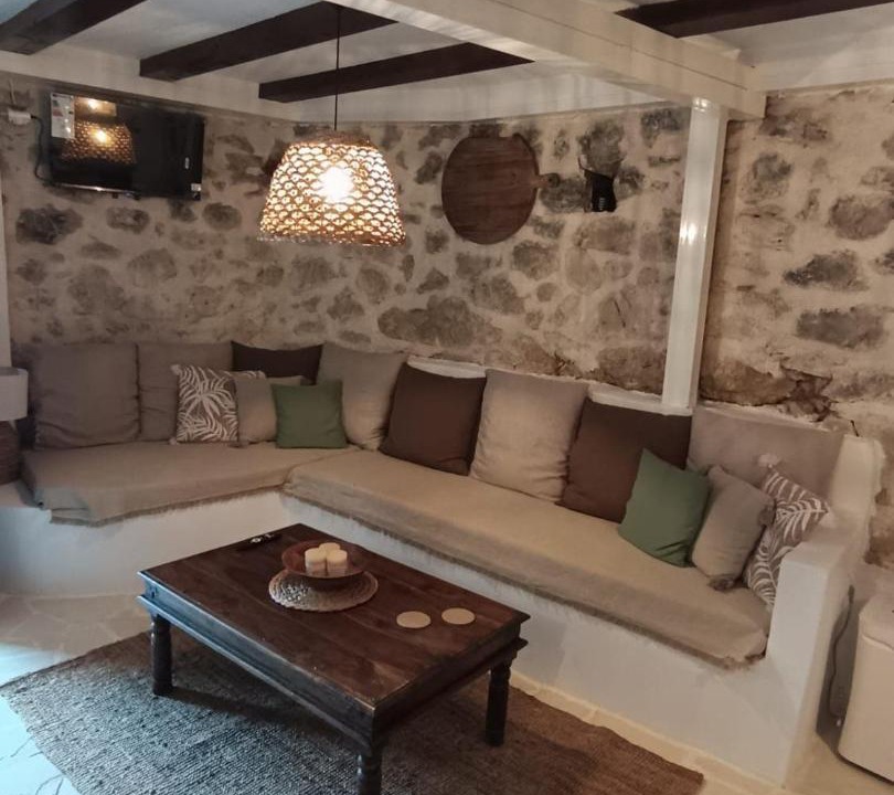 Photo of Livingroom in Evgiros