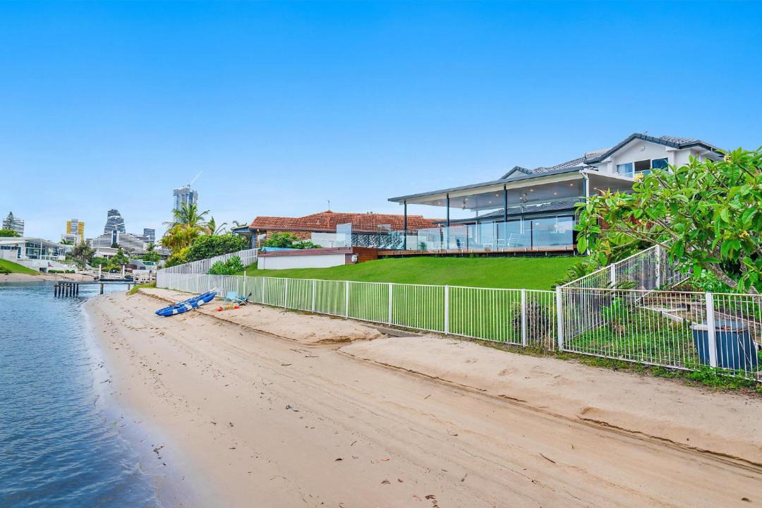 Photo of Others in Broadbeach Waters