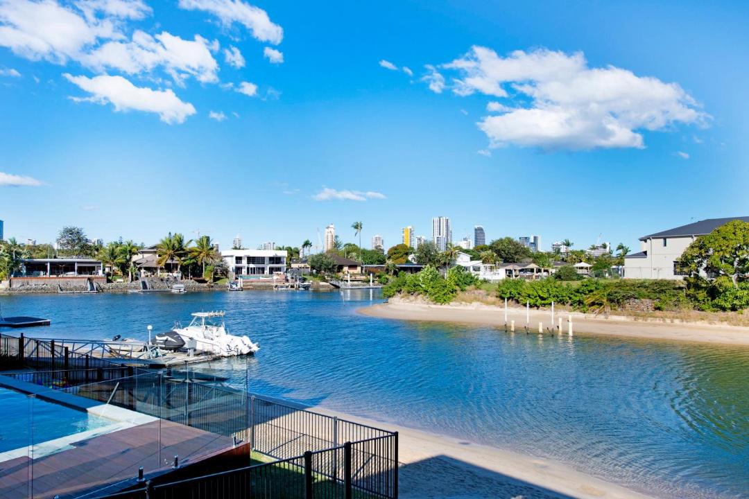 Photo of Others in Broadbeach Waters