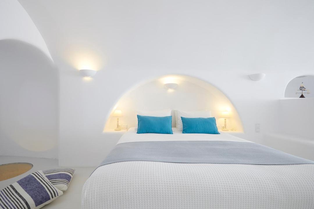 Photo of Others in Oia