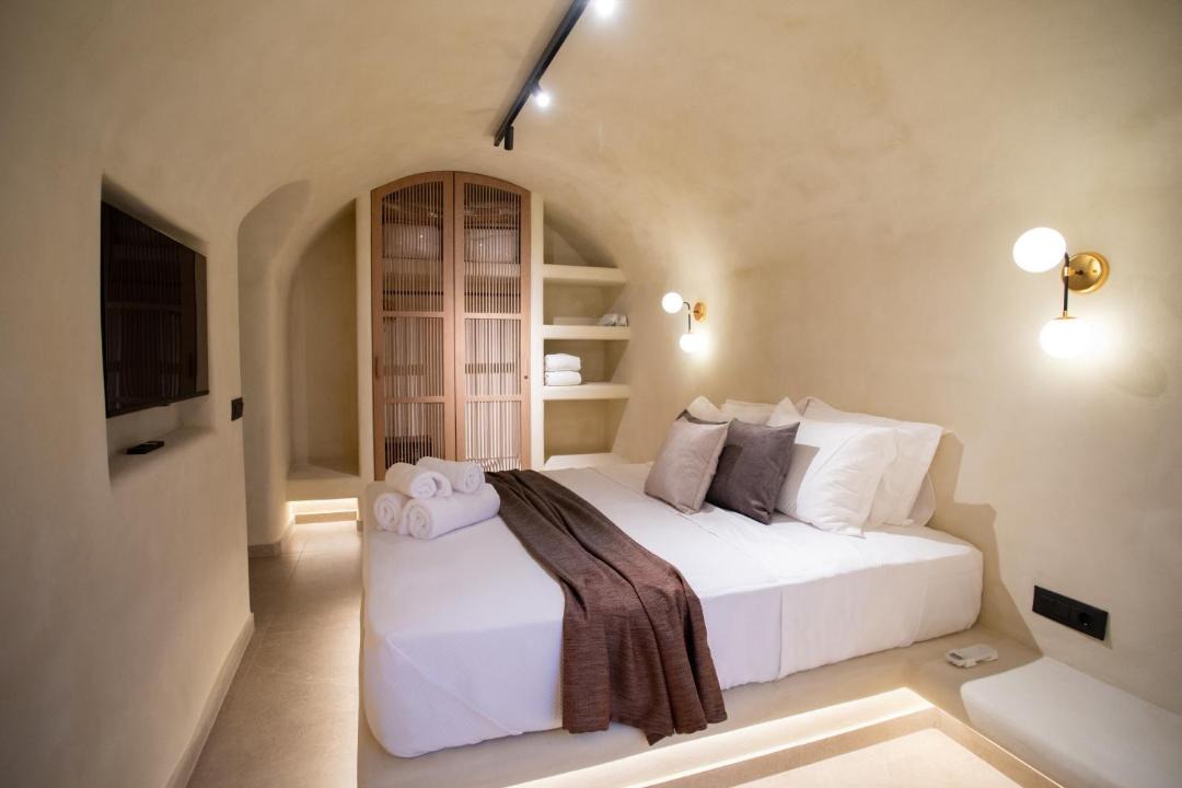 Photo of Bedroom in Imerovigli