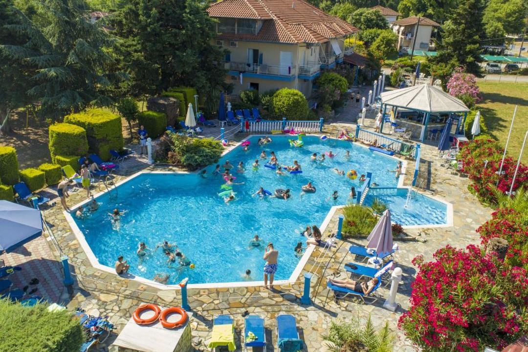 Photo of Others in Paralia Skotinis