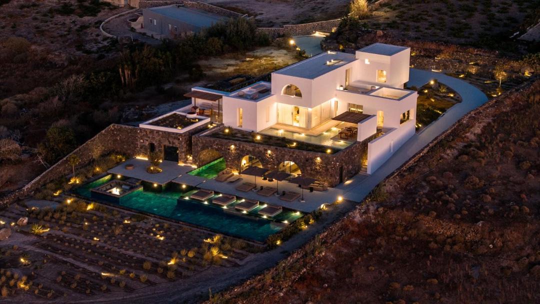Photo of Others in Oia