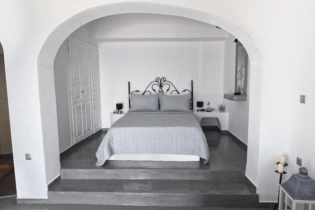 Photo of Bedroom in Imerovigli