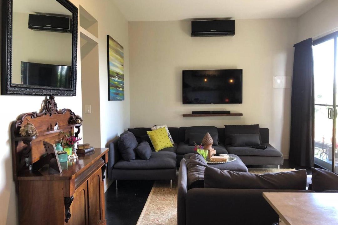 Photo of Livingroom in Beechmont