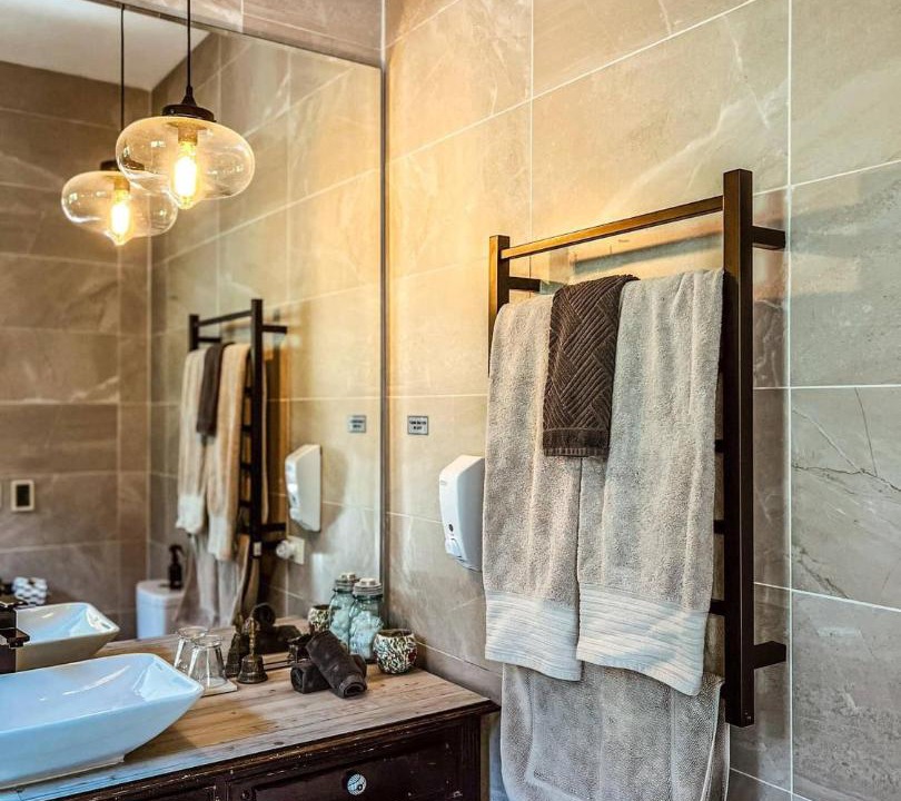 Photo of Bathroom in Beechmont
