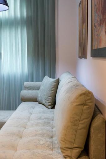 Photo of Bedroom in Drama