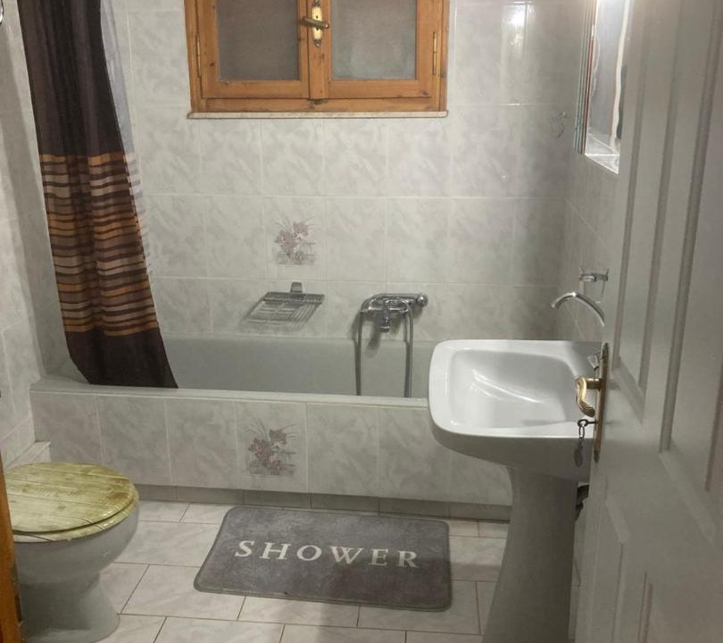 Photo of Bathroom in Kertezi