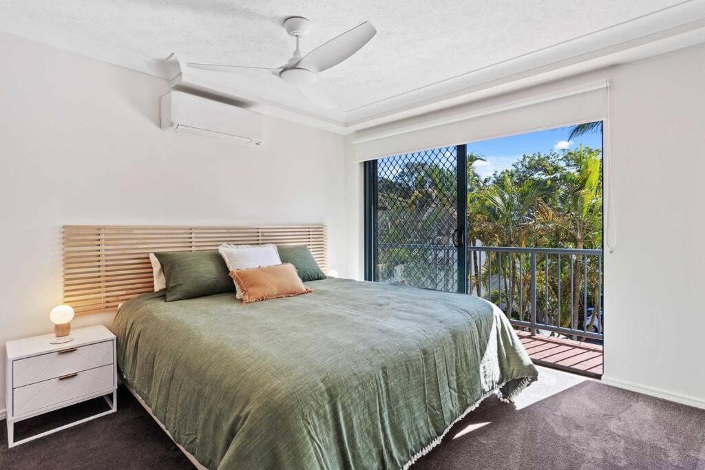 Photo of Others in Burleigh Heads