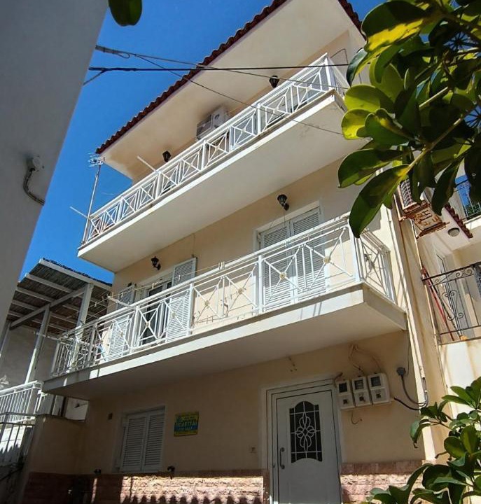 Photo of Others in Plomari