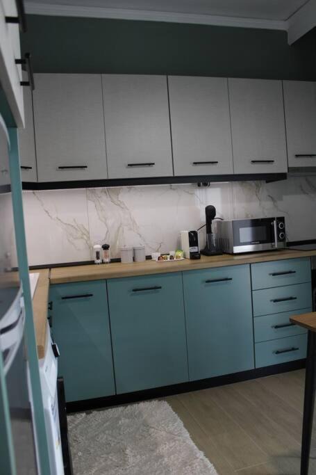 Photo of Kitchen in Drama